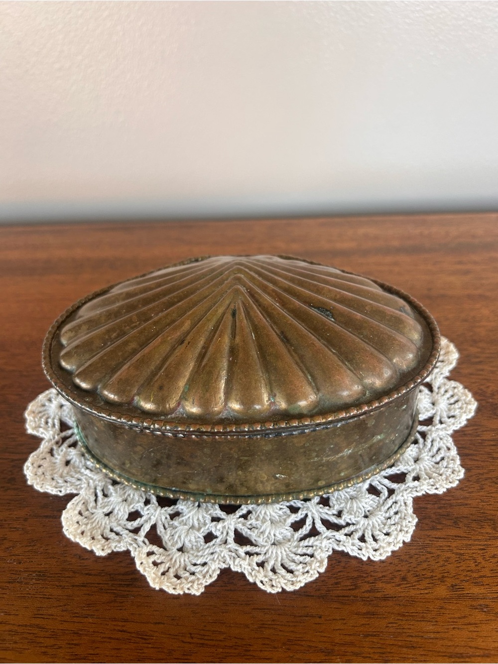 Vintage Solid Brass Clam Shell Seashell Trinket Box